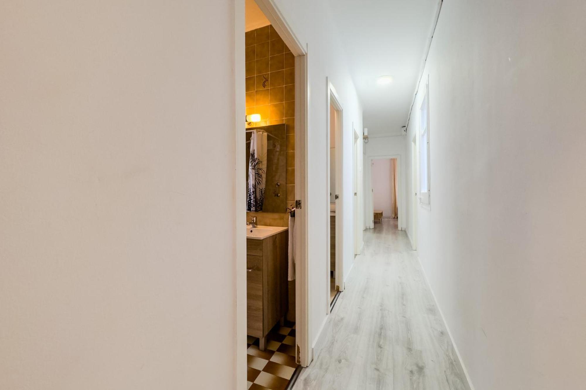 Bed&Bcn Mas Apartments L'Hospitalet de Llobregat Rum bild